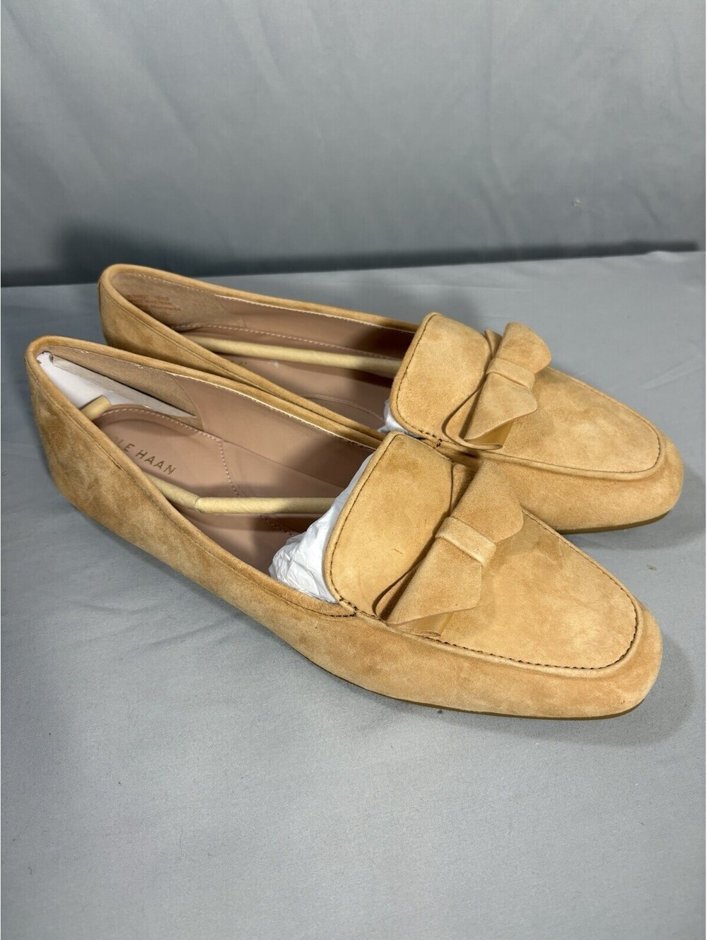 Cole Haan Payson Soft Bow Loafers Biscuit Suede Grand.360 NWOB Women’s 10.5B